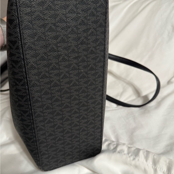 Michael Kors Handbag and Wallet - Picture 10 of 16